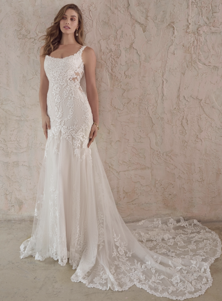 Crystal and Sequin Embellishments: Sparkling Details for Winter Wedding Dresses Image